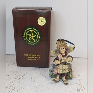 Madge Magic Scissors Boyds Bears Folkstone Hairdresser Ornament #25658 Christmas